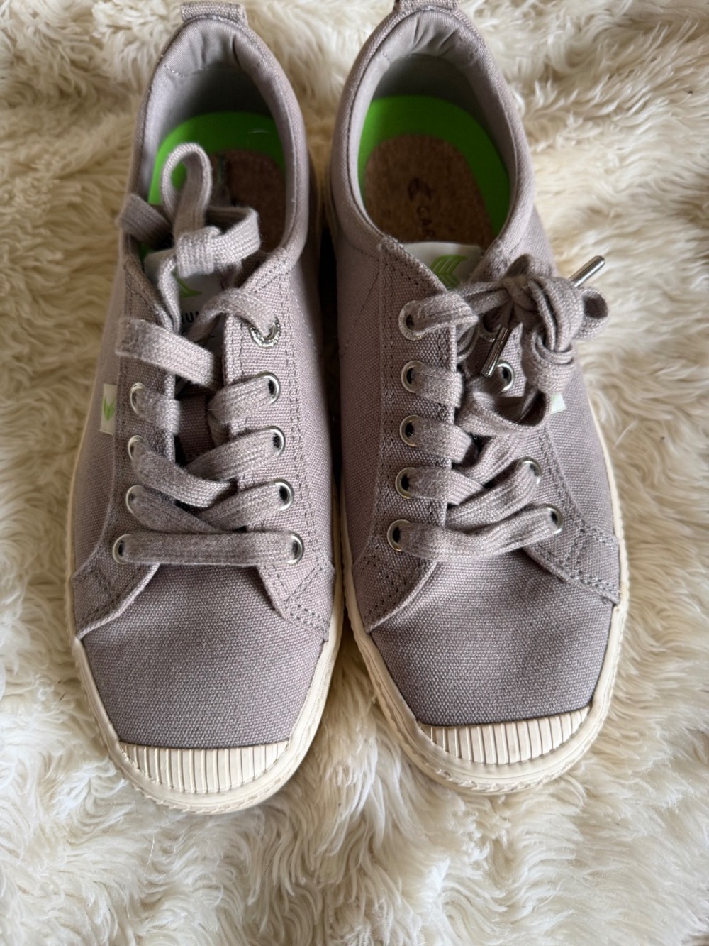 Cariuma Canvas Gray Lace-up Skate Shoes Size 8